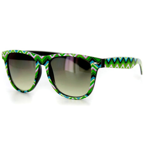 "Boomerang" Wayfarer Sunglasses with Mod Retro Frames for Stylish Men and Women